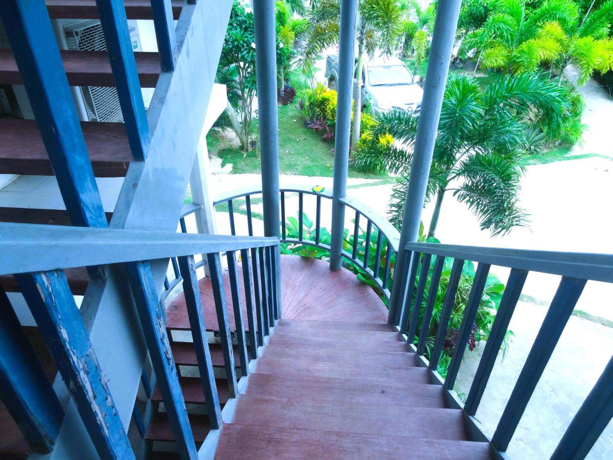 Mg Chateau Resort El Nido Exterior foto
